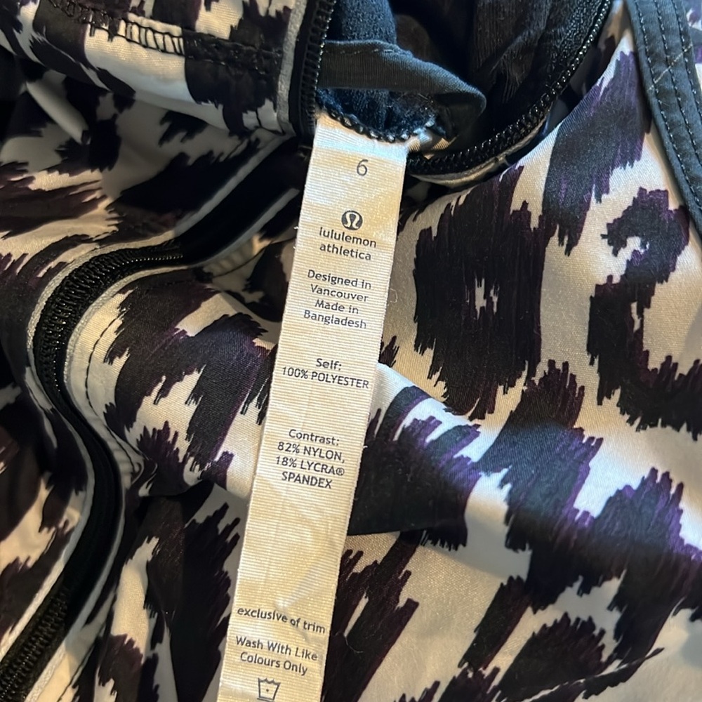 Lululemon Patterned Hooded Jacket - image 3